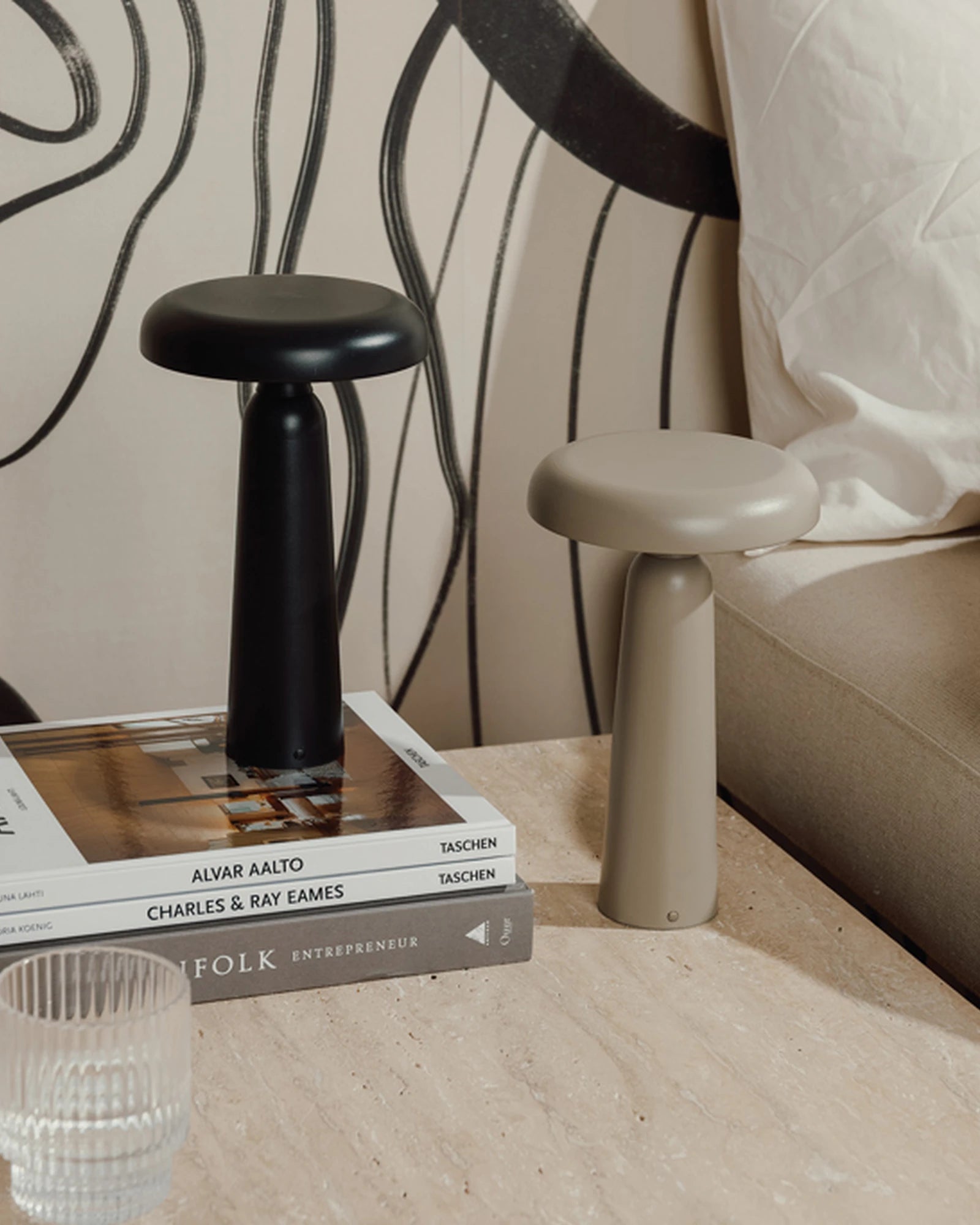 Custom eco-friendly table lamp Vinga Avery - 16