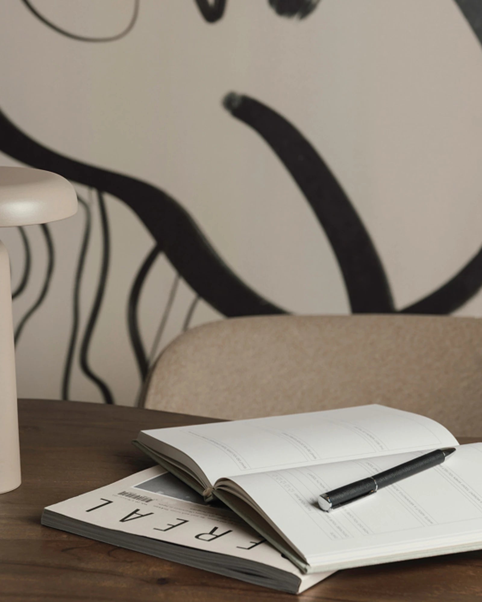 Custom eco-friendly table lamp Vinga Avery - 14