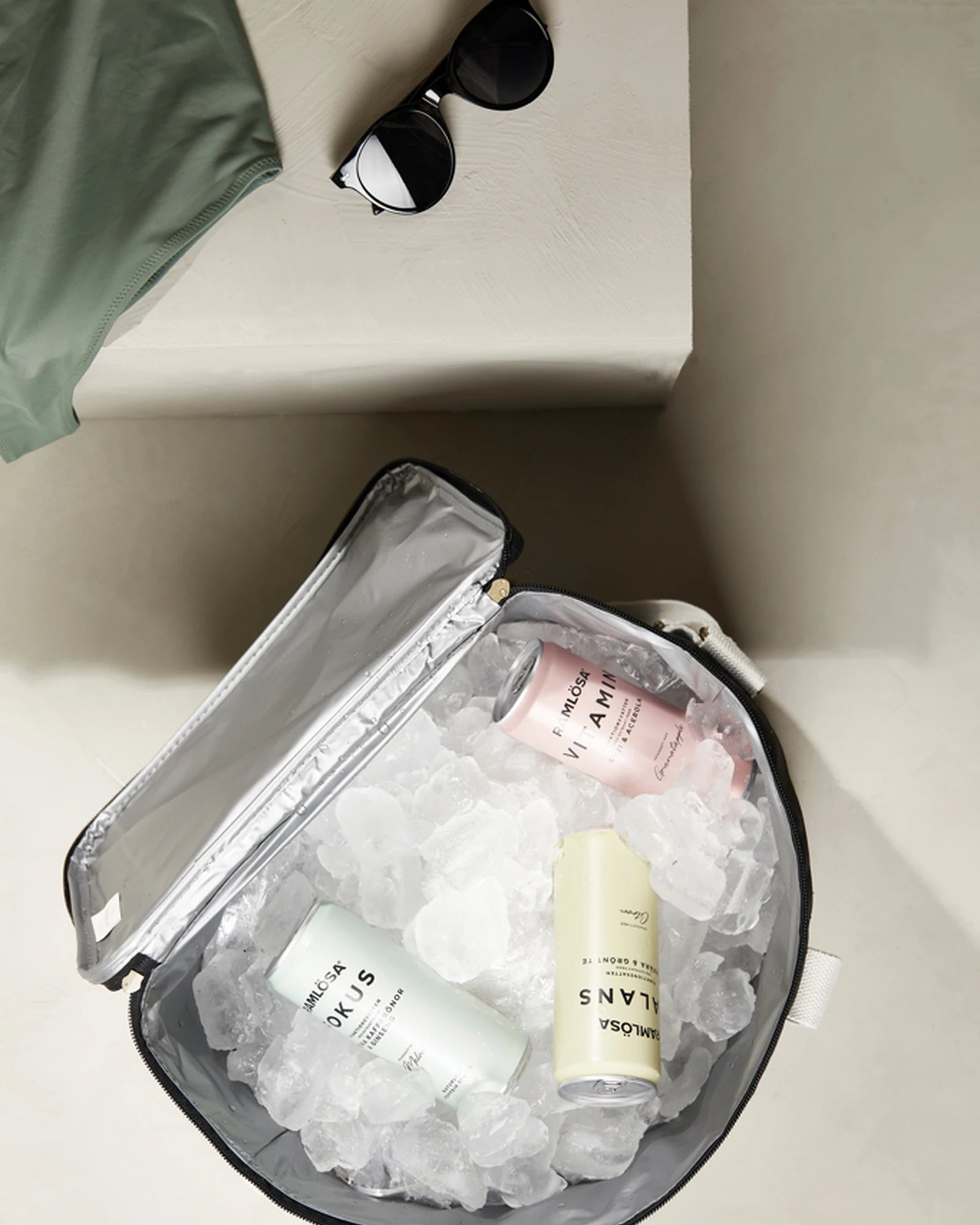 Custom insulated PET cooler bag Vinga Sortino - 18