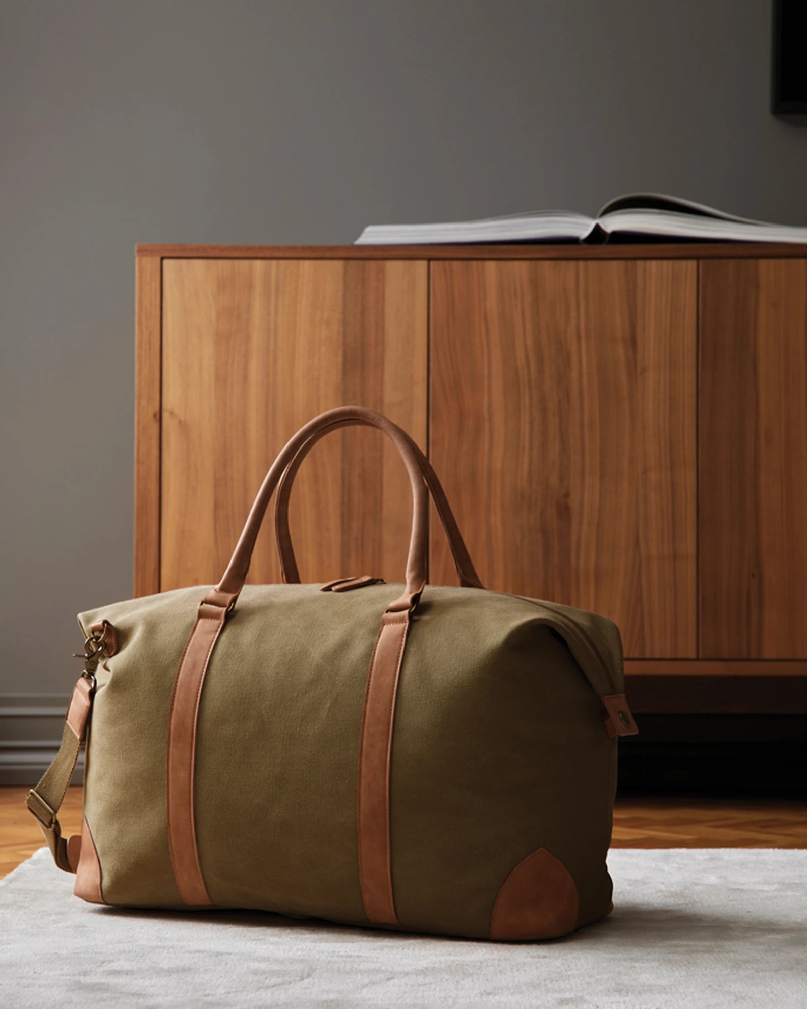 Custom recycled canvas duffle bag Vinga Bosler - 2
