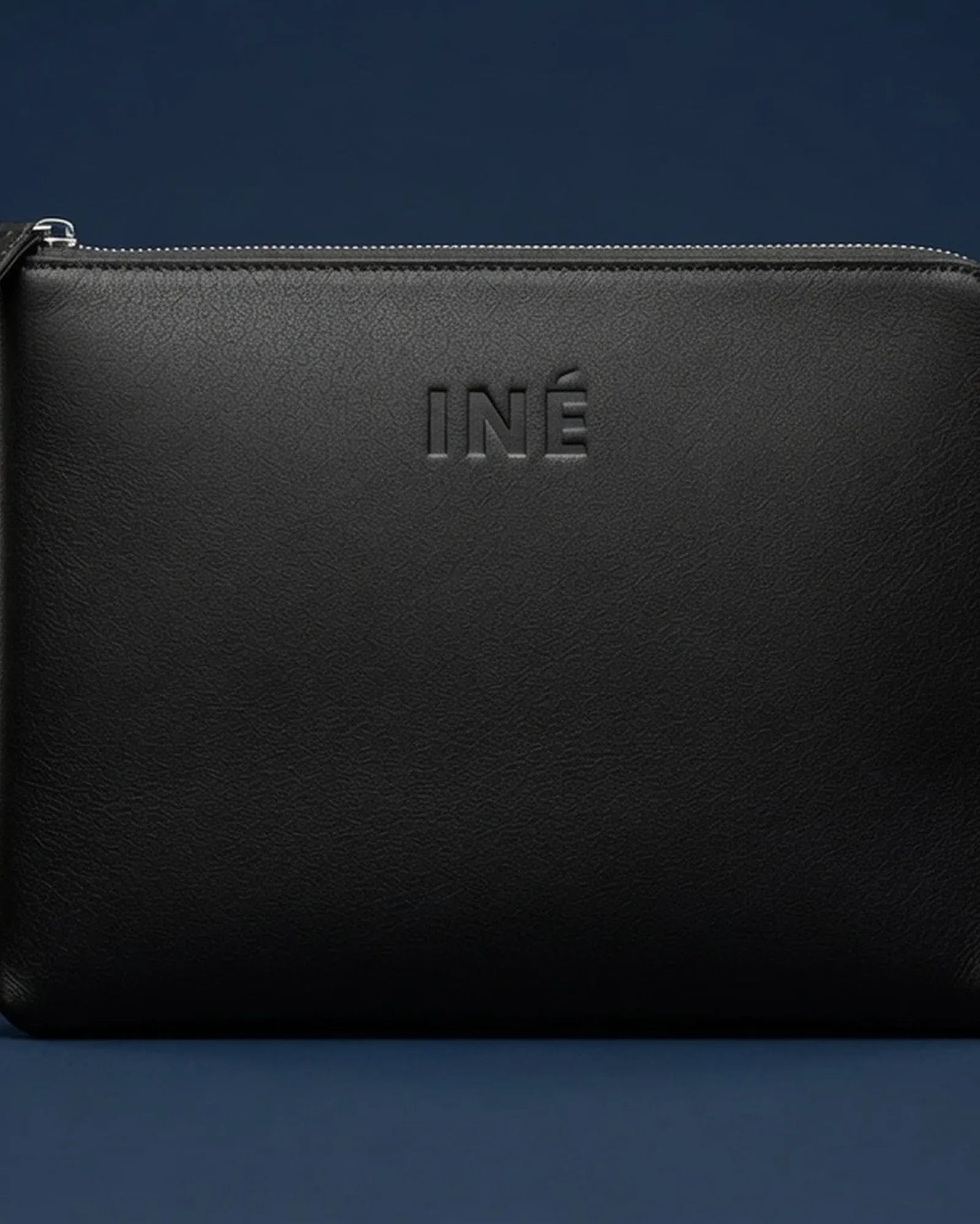 Pochette cuir recyclé INE 14/15" à personnaliser - 18