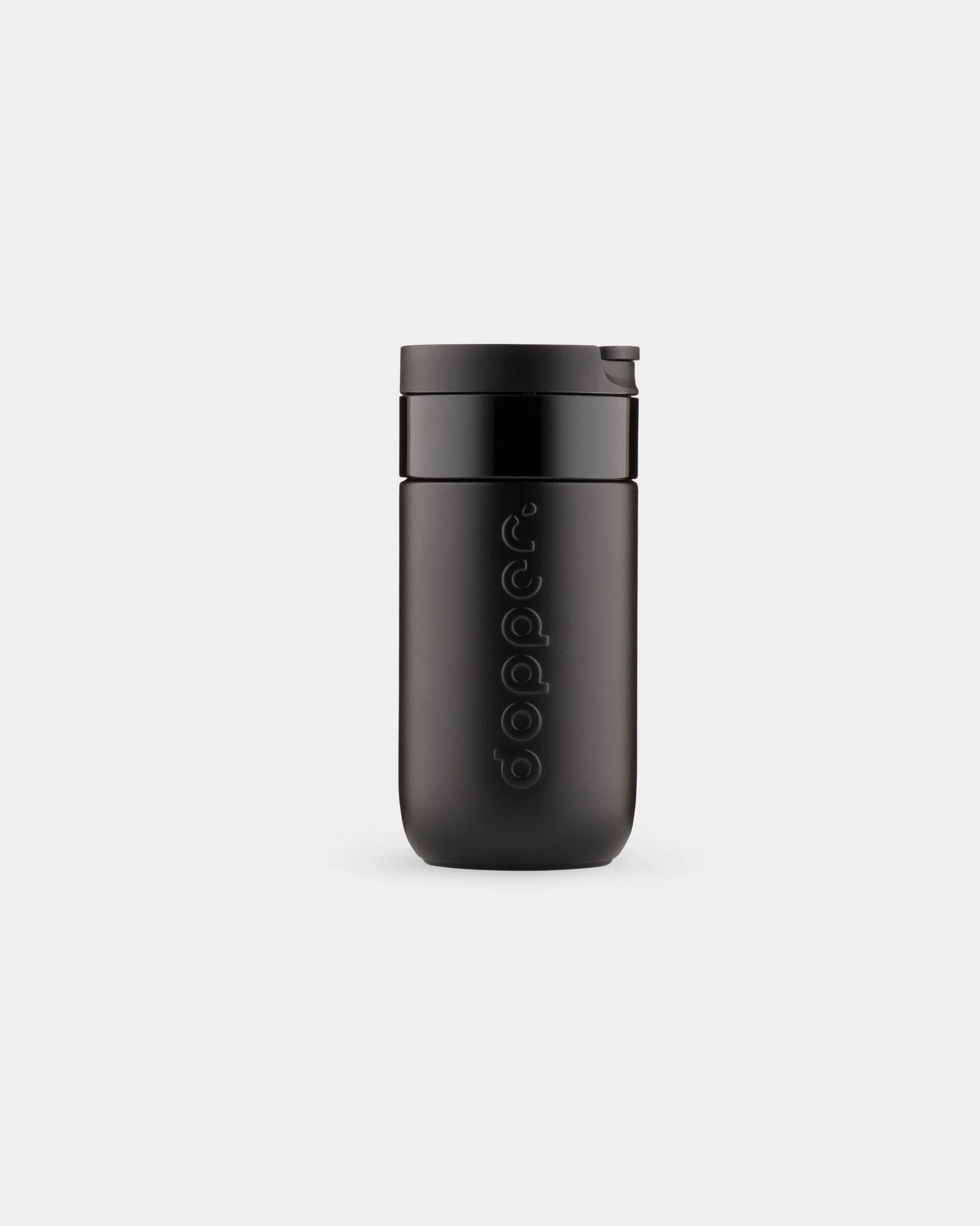 Custom recycled stainless steel travel mug Dopper 300ml - Blazing Black